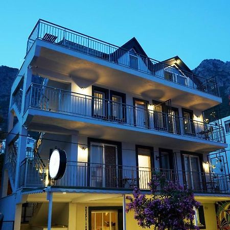 Isinda Pansiyon Kaş Luaran gambar