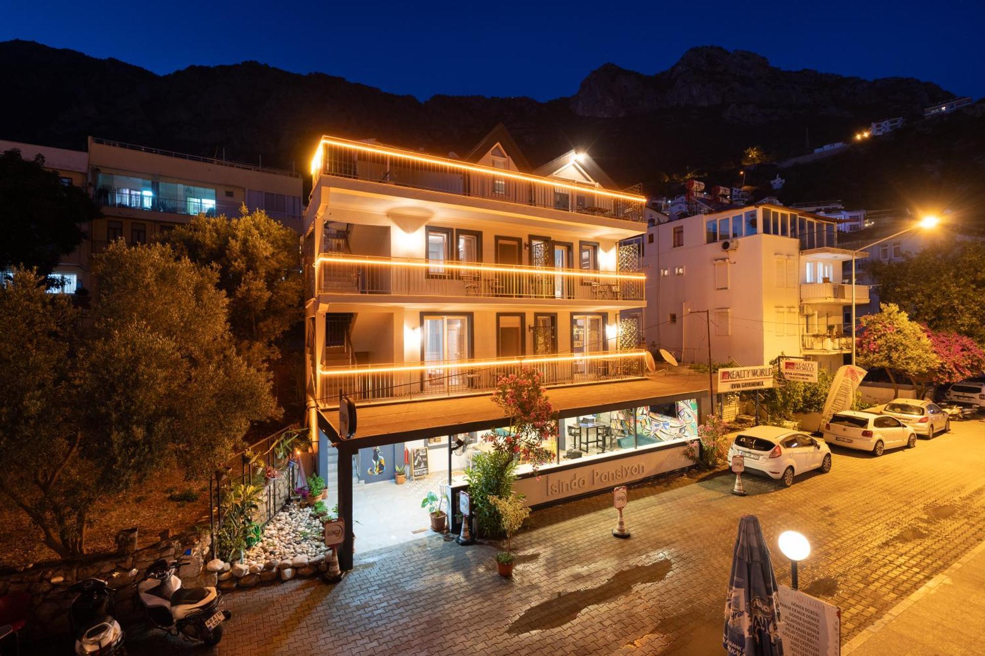 Isinda Pansiyon Kaş Luaran gambar
